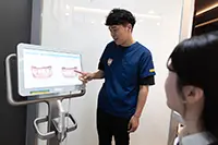 矯正シミュレーションの画面